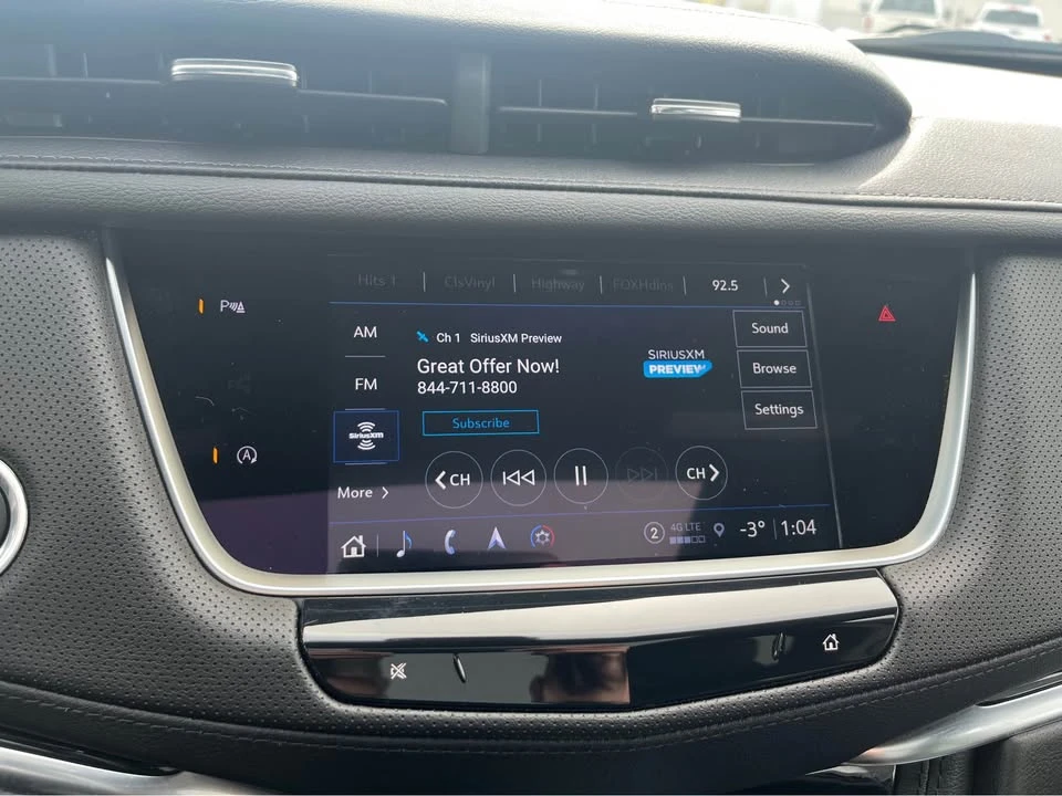 2025 Cadillac XT5 - Image 14 of 19