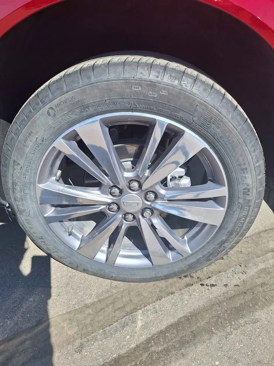 2025 Cadillac XT5 - Image 6 of 12