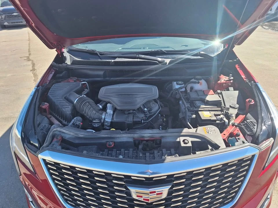 2025 Cadillac XT5 - Image 5 of 12