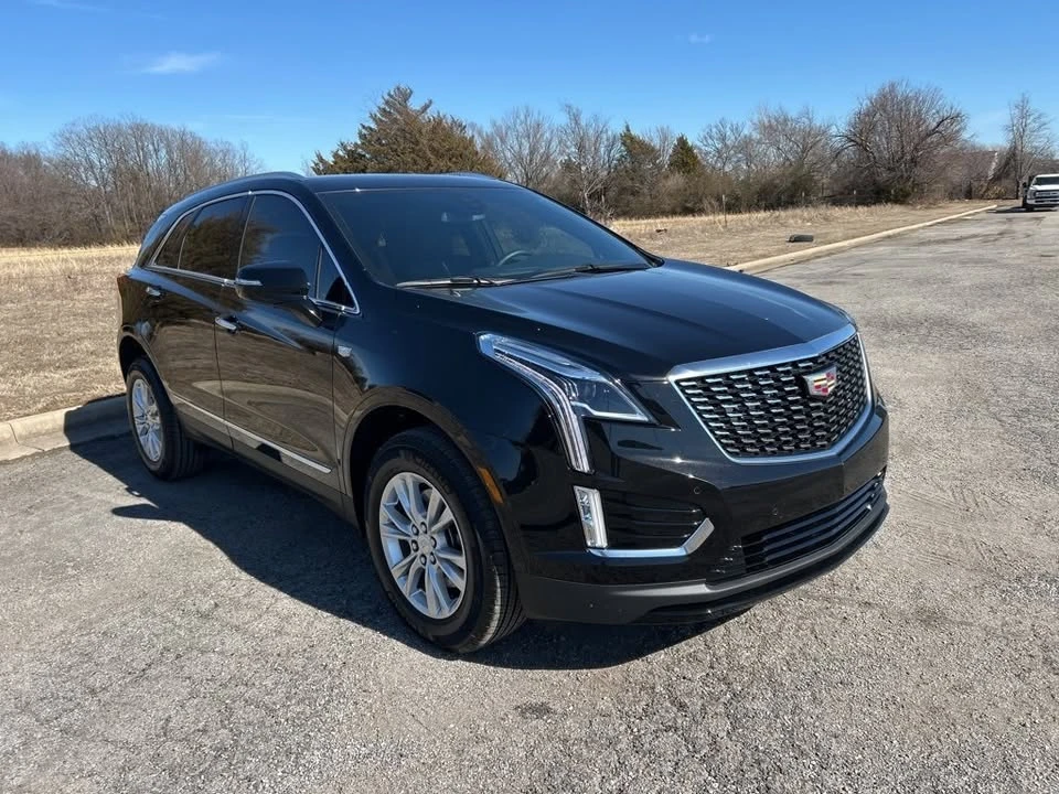 2025 Cadillac XT5 - Image 3 of 3