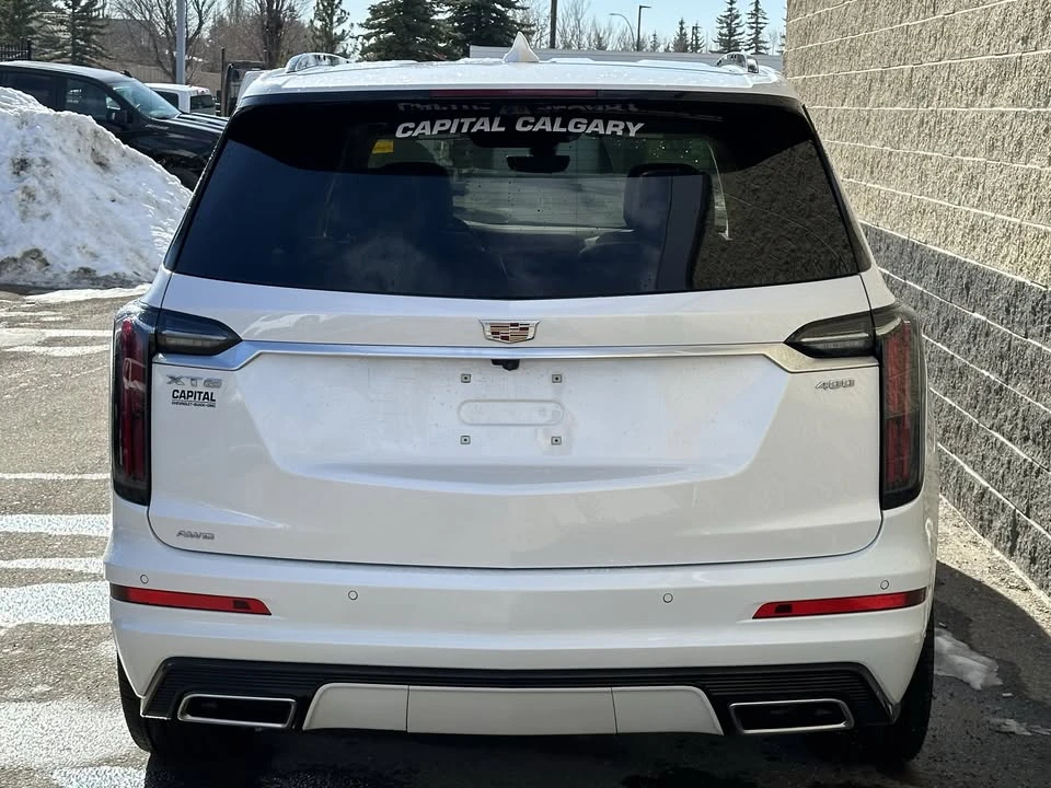 2025 Cadillac XT6 - Image 5 of 10