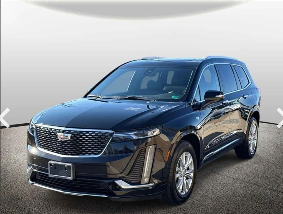 2025 Cadillac XT6 - Image 2 of 8