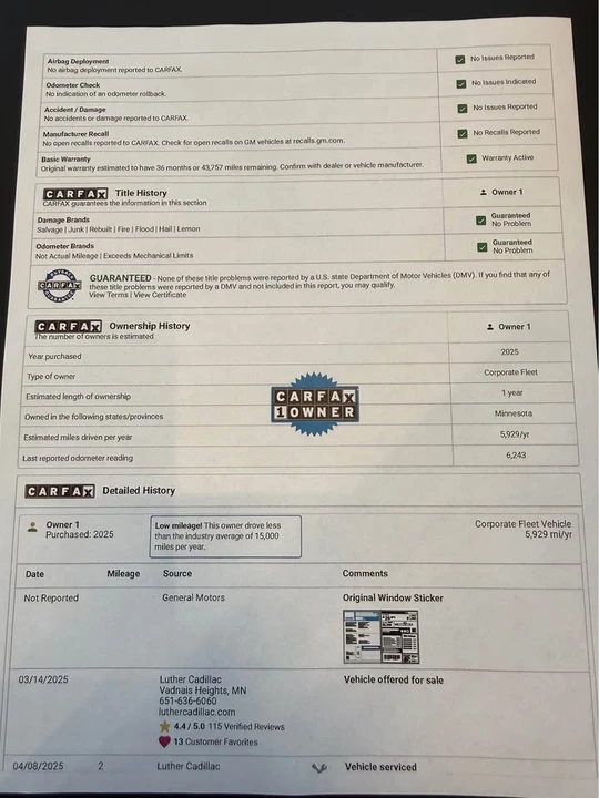 2025 Cadillac XT6 - Image 15 of 16