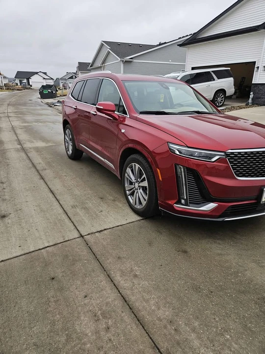 2025 Cadillac XT6 - Image 6 of 9