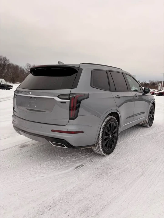 2025 Cadillac XT6 - Image 5 of 14