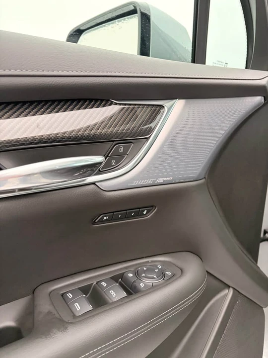 2025 Cadillac XT6 - Image 10 of 14