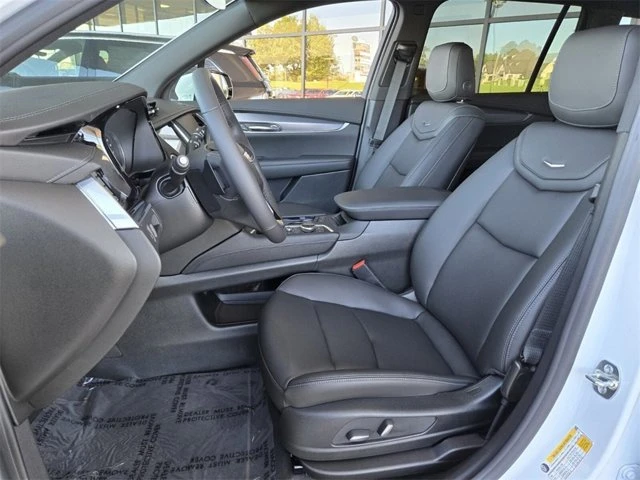 2025 Cadillac XT6 - Image 15 of 20