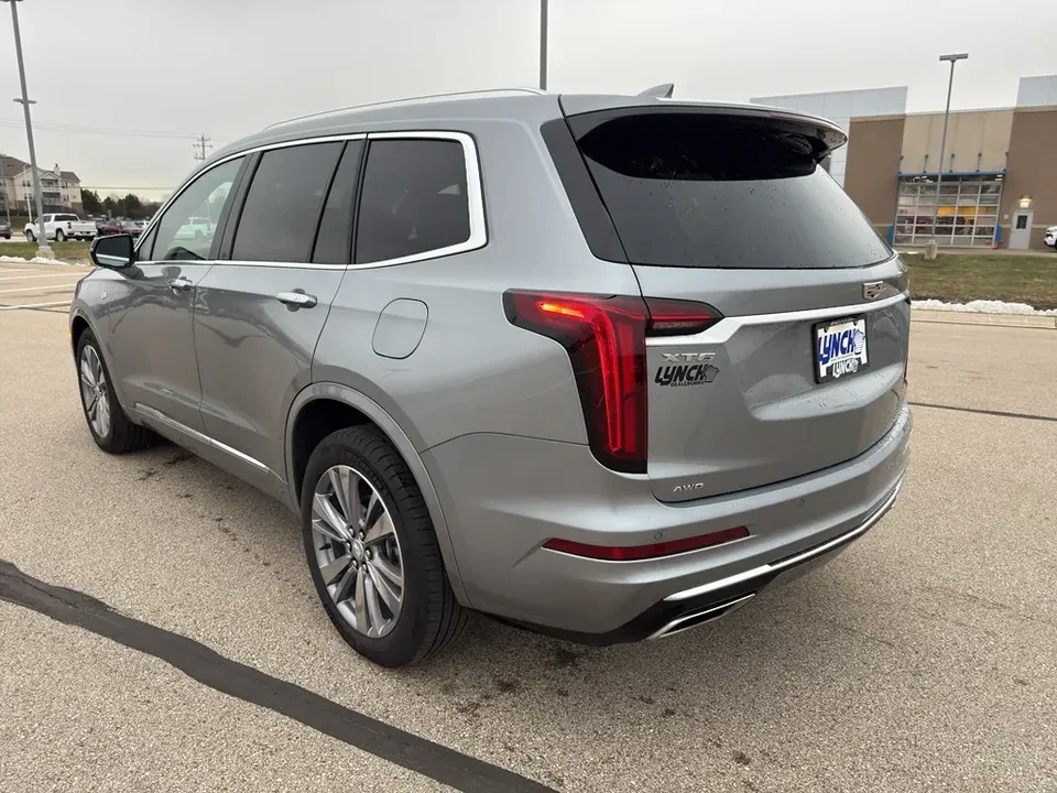 2025 Cadillac XT6 - Image 3 of 19