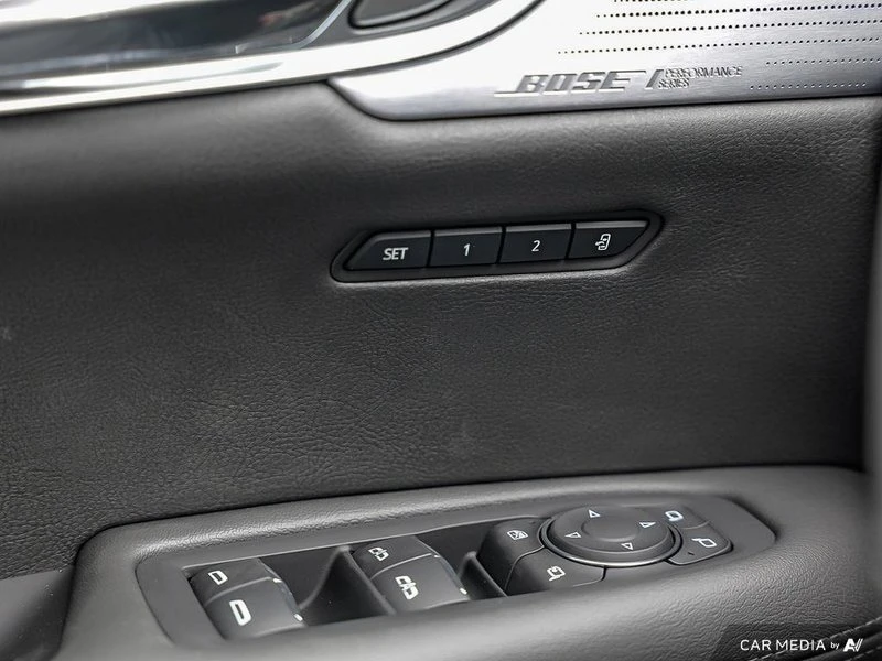 2025 Cadillac XT6 - Image 15 of 20