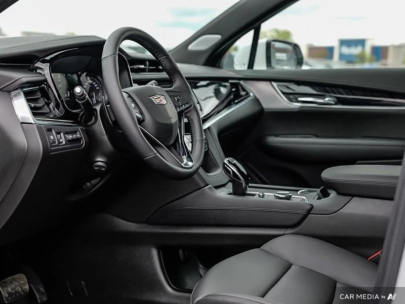 2025 Cadillac XT6 - Image 11 of 20