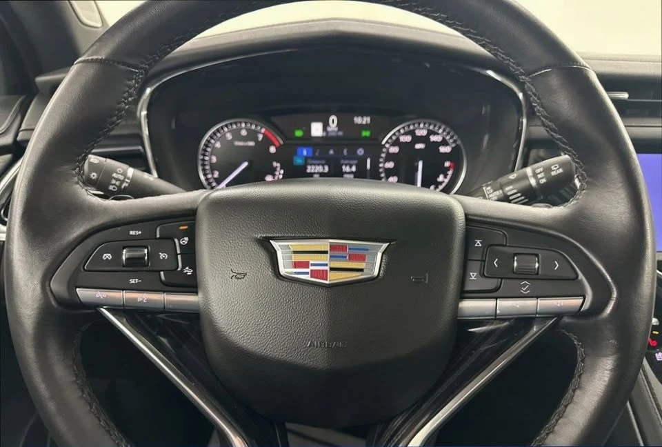 2025 Cadillac XT6 - Image 17 of 20