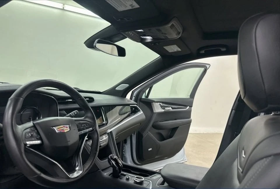 2025 Cadillac XT6 - Image 16 of 20