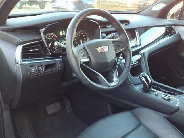 2025 Cadillac XT6 - Image 9 of 20