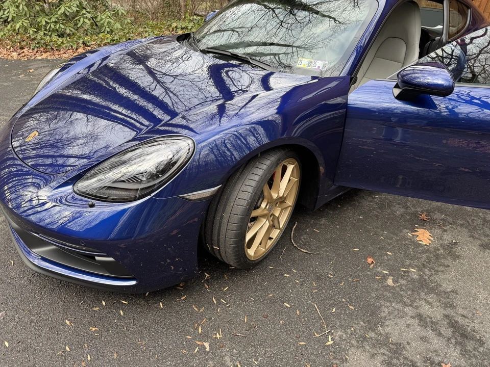 2025 Porsche 718 Cayman GTS 4.0 - Image 4 of 9