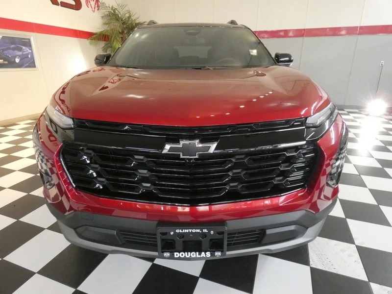 2025 Chevrolet Equinox - Image 2 of 21
