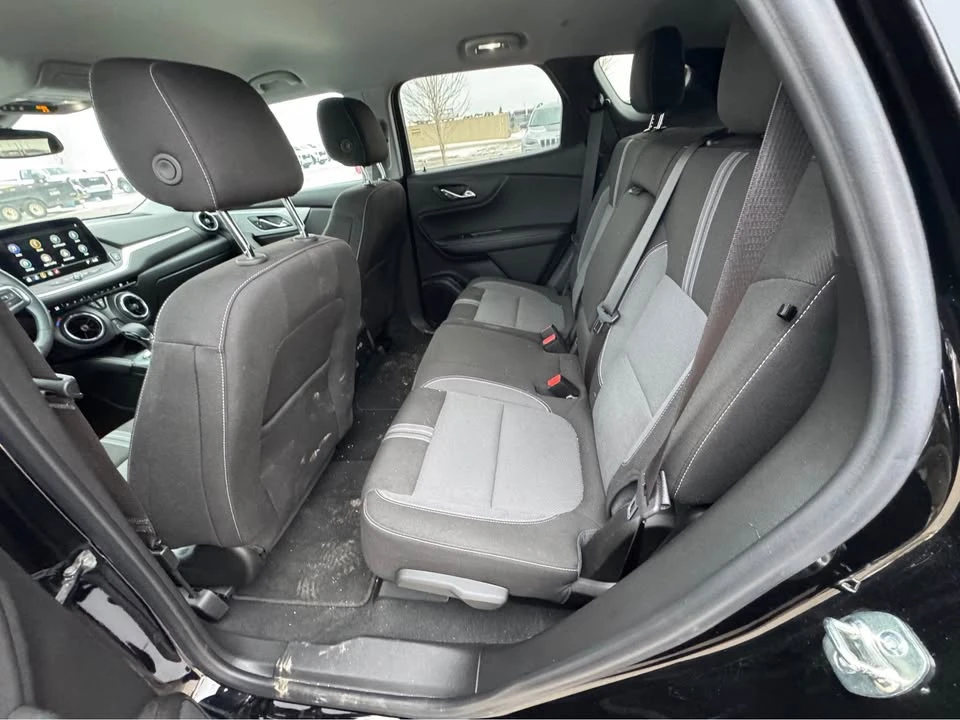 2025 Chevrolet Blazer - Image 12 of 13