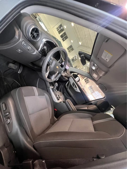 2025 Chevrolet Blazer - Image 3 of 10