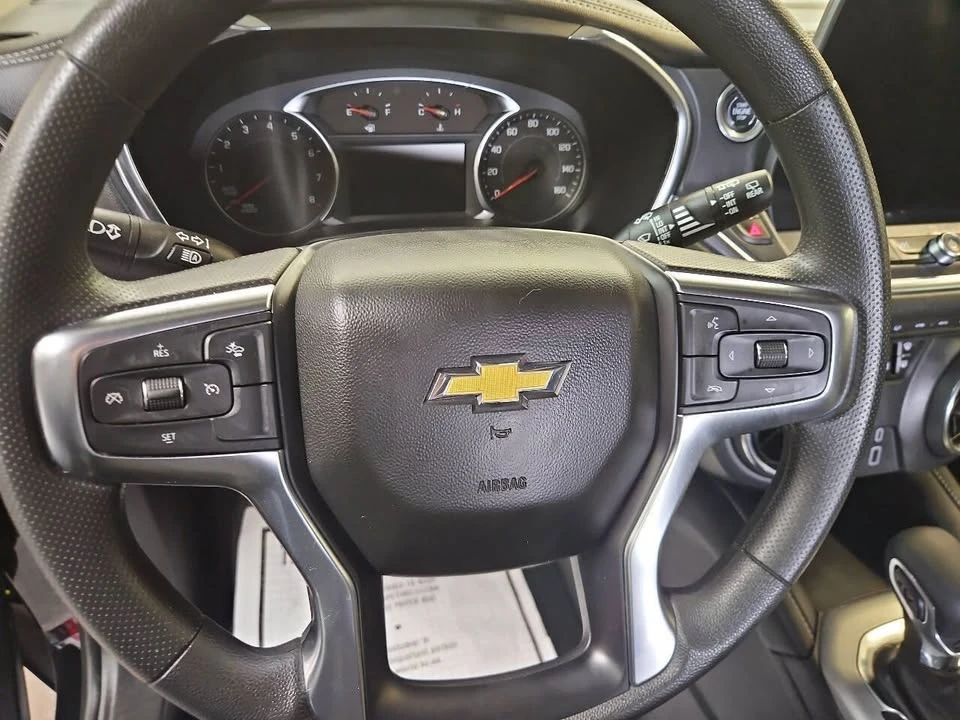 2025 Chevrolet Blazer - Image 13 of 20