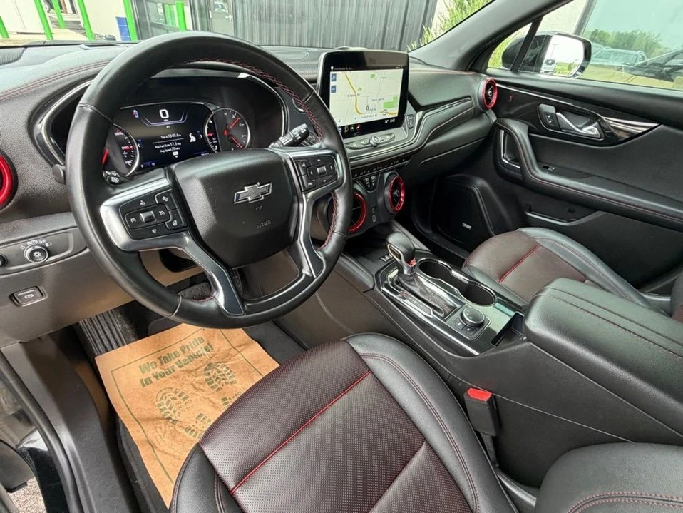 2025 Chevrolet Blazer - Image 11 of 20