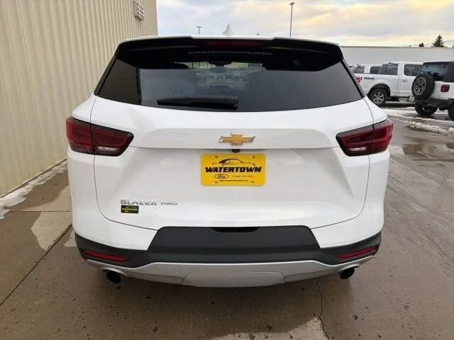 2025 Chevrolet Blazer - Image 6 of 19