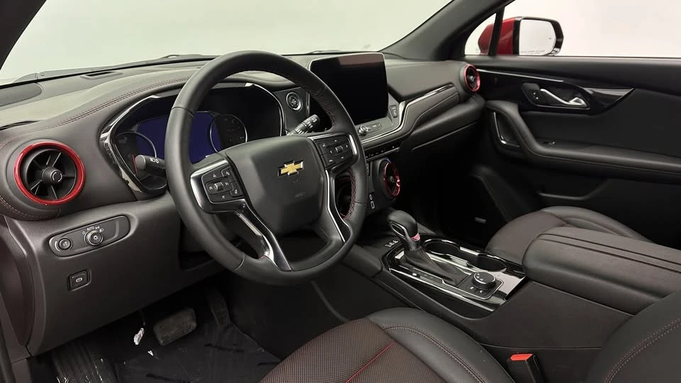 2025 Chevrolet Blazer - Image 9 of 20