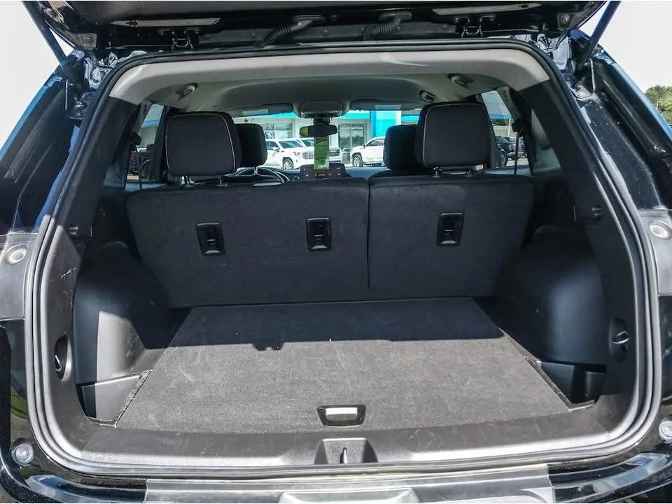 2025 Chevrolet Blazer - Image 6 of 14