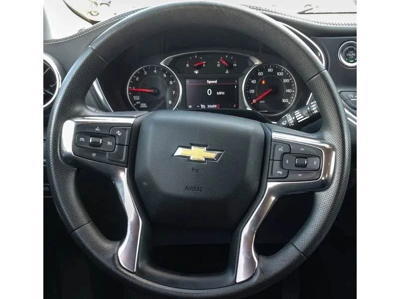 2025 Chevrolet Blazer - Image 13 of 14