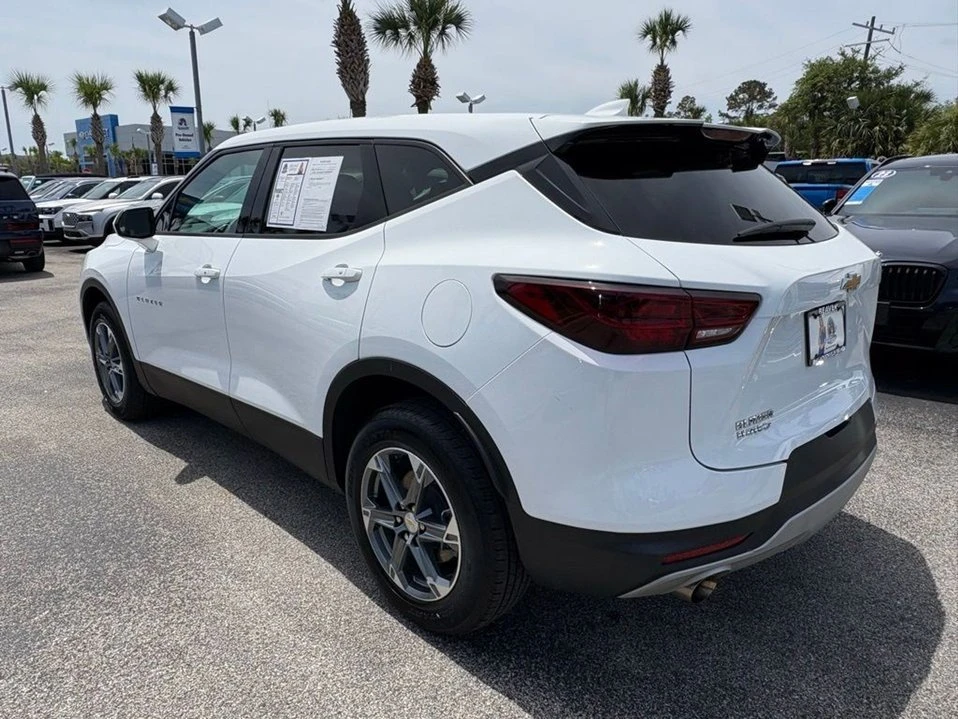 2025 Chevrolet Blazer - Image 3 of 20