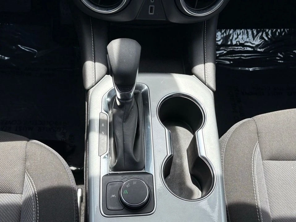 2025 Chevrolet Blazer - Image 18 of 20