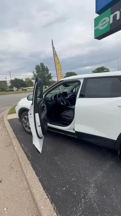 2025 Chevrolet Blazer - Image 7 of 7