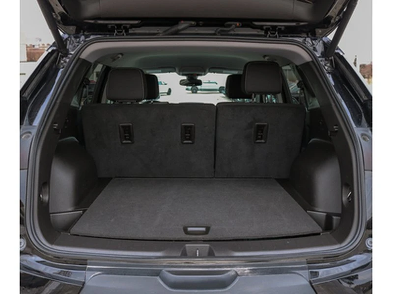 2025 Chevrolet Blazer - Image 6 of 19