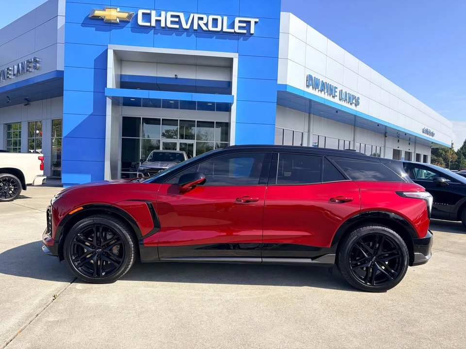 2025 Chevrolet Blazer - Image 8 of 13