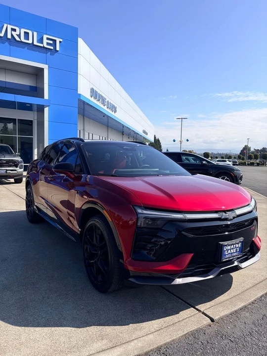 2025 Chevrolet Blazer - Image 3 of 13