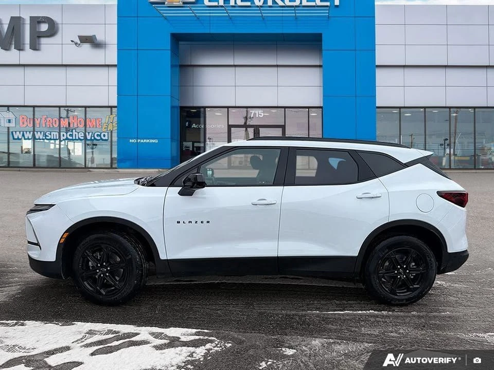 2025 Chevrolet Blazer - Image 2 of 12