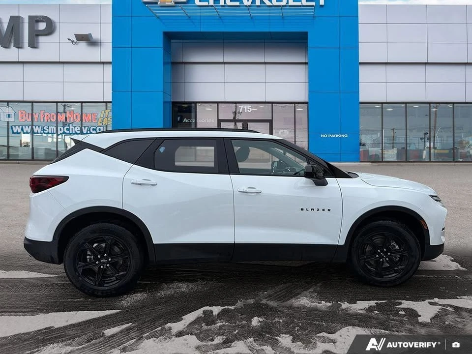2025 Chevrolet Blazer - Image 5 of 12