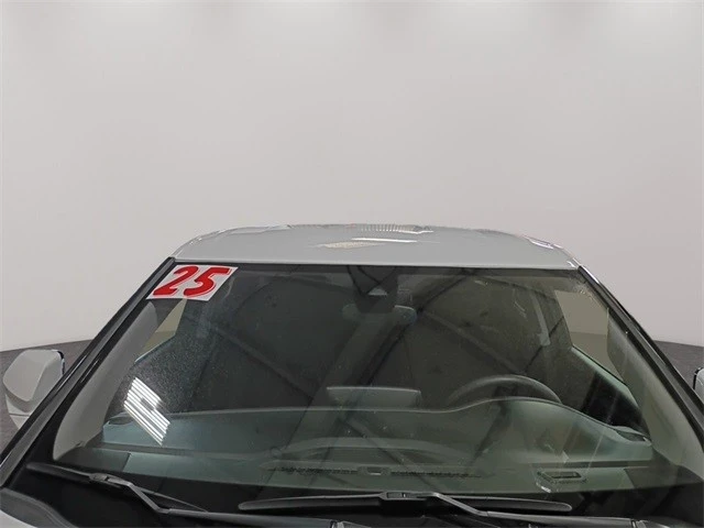 2025 Chevrolet Blazer - Image 4 of 12