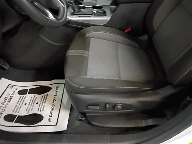 2025 Chevrolet Blazer - Image 12 of 12