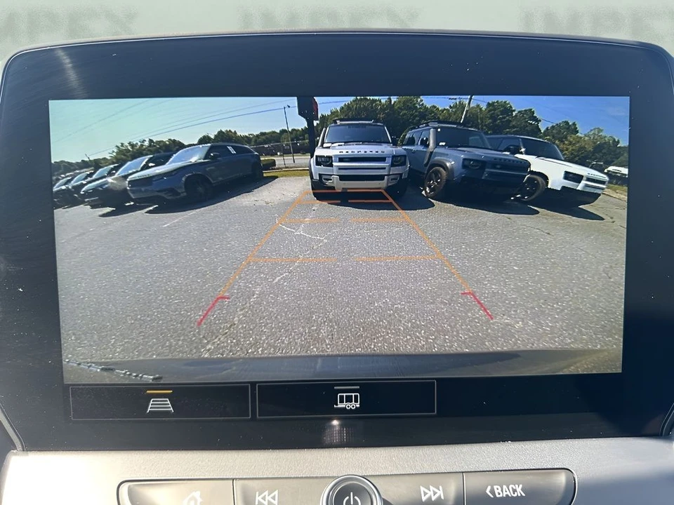 2025 Chevrolet Blazer - Image 19 of 21