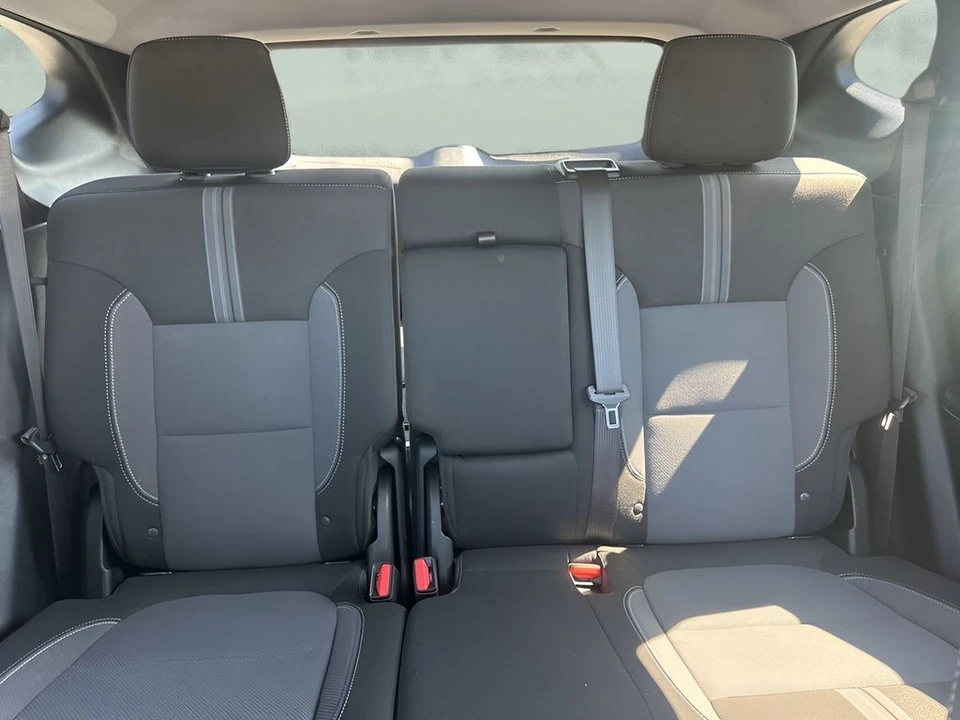 2025 Chevrolet Blazer - Image 11 of 12