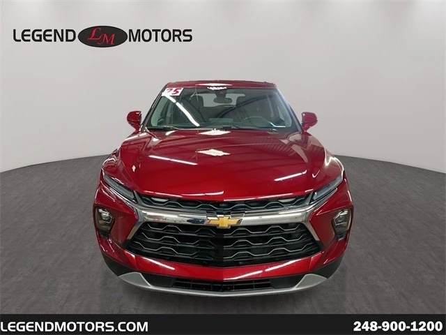 2025 Chevrolet Blazer - Image 3 of 12