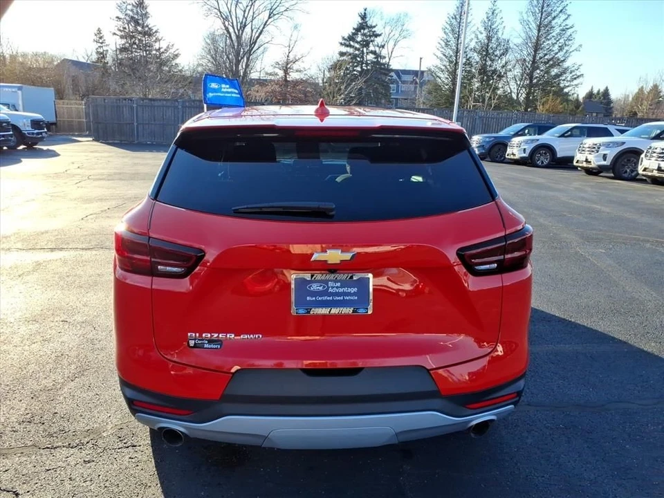 2025 Chevrolet Blazer - Image 6 of 12