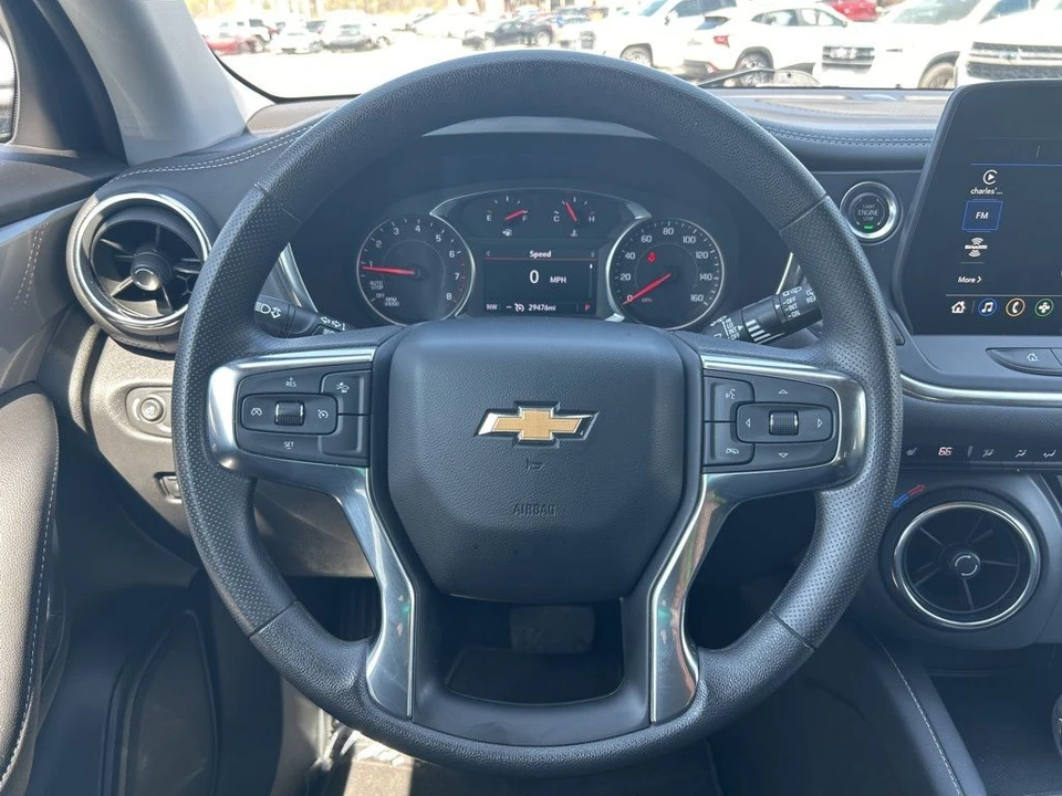 2025 Chevrolet Blazer - Image 13 of 21