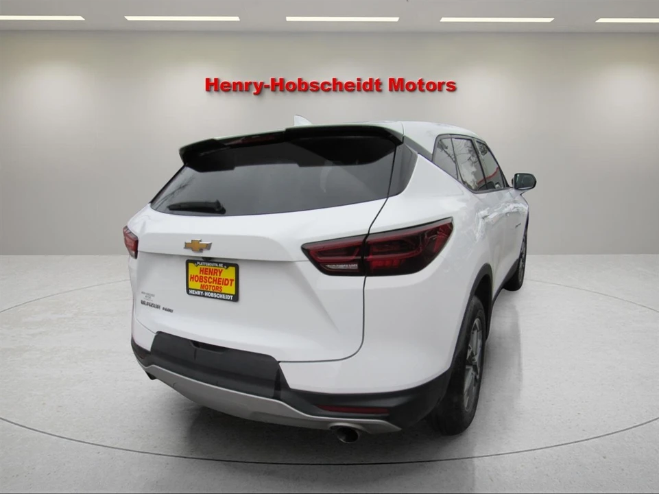 2025 Chevrolet Blazer - Image 7 of 12