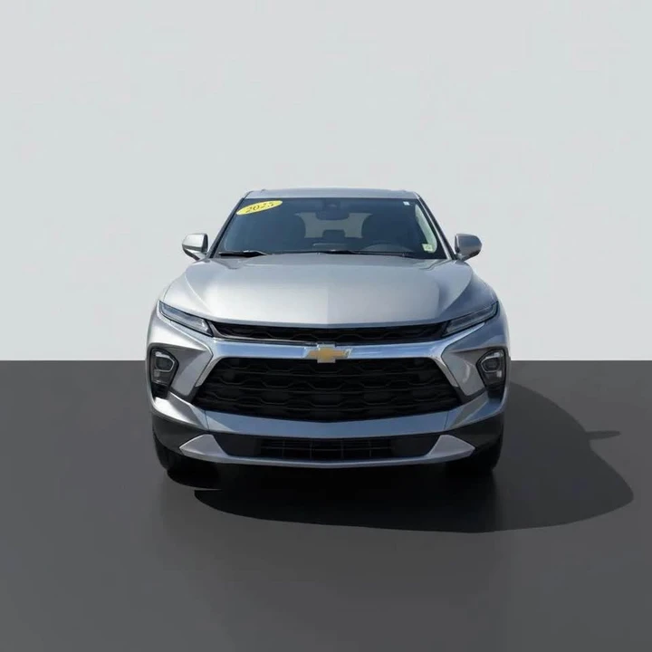 2025 Chevrolet Blazer - Image 7 of 9