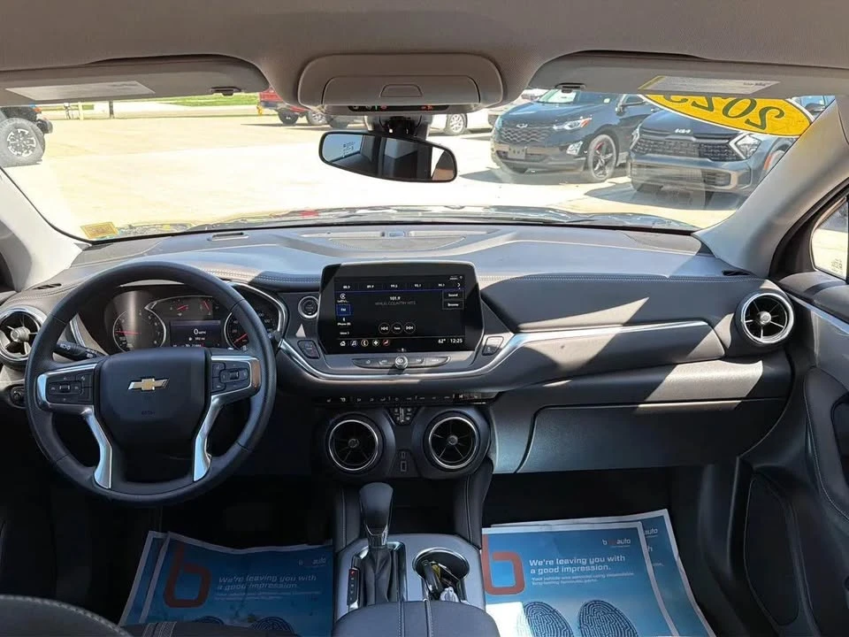 2025 Chevrolet Blazer - Image 9 of 9