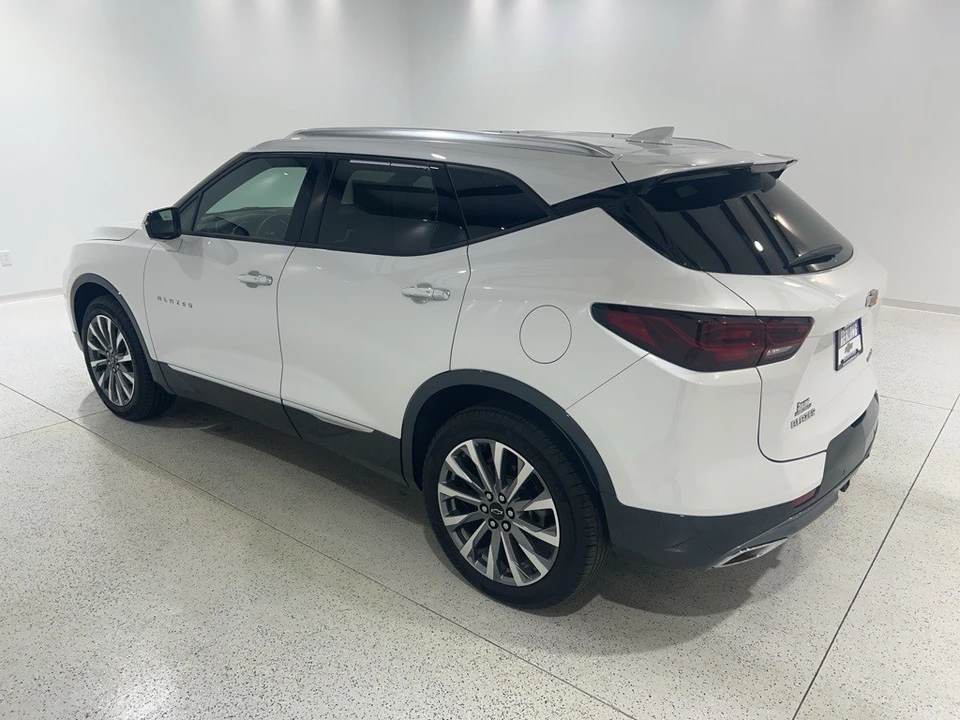 2025 Chevrolet Blazer - Image 4 of 12