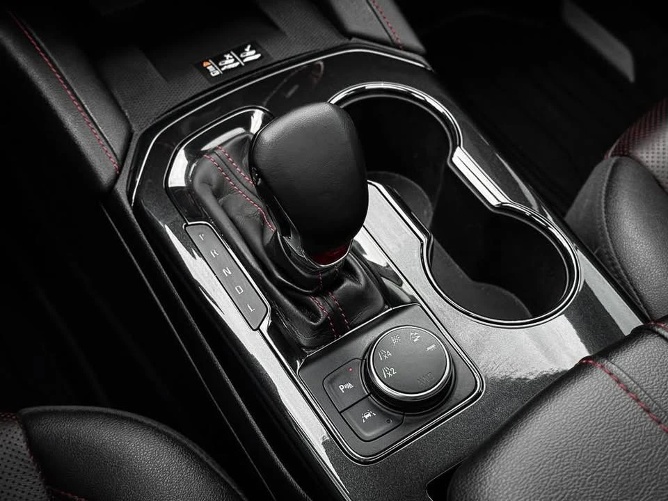 2025 Chevrolet Blazer - Image 16 of 18