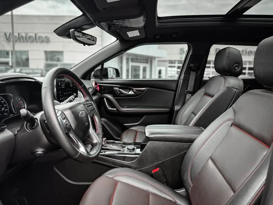2025 Chevrolet Blazer - Image 8 of 18