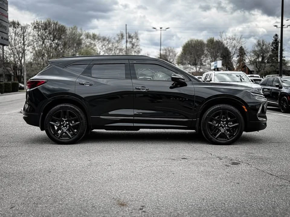 2025 Chevrolet Blazer - Image 3 of 18