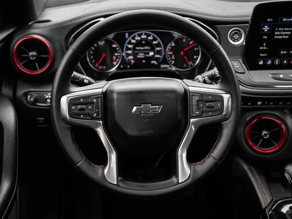 2025 Chevrolet Blazer - Image 10 of 18